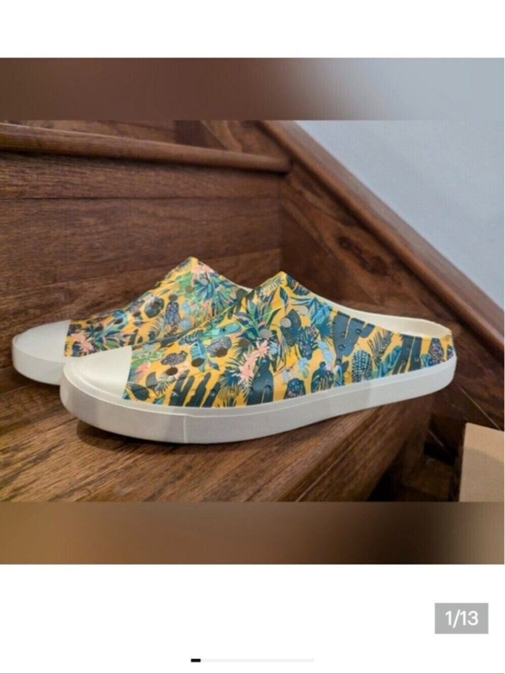 Native shoes Jefferson Clog Print tropical plant print unisex Sz 10W Sz 8M